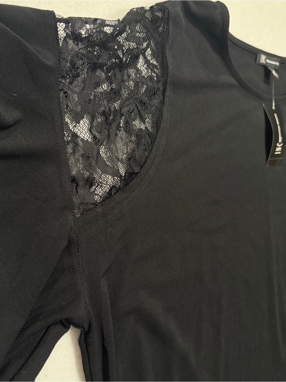 NWT INC International Concepts Woman’s Top Modern Mod Lace Short Sleeve Size 2XL - Picture 4 of 6